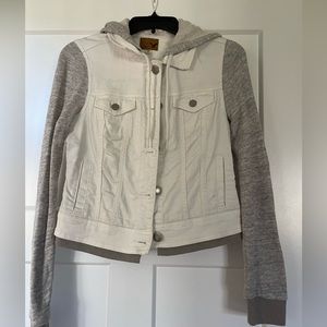 Juniors White Jean Jacket
